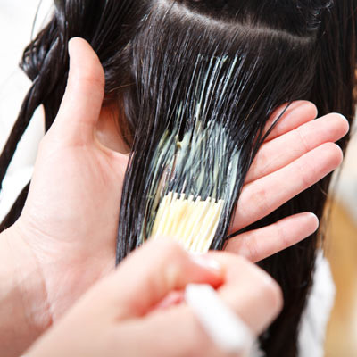 How-to-Have-Healthy-and-Shiny-Dark-Hair